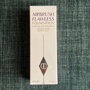 Charlotte Tilbury Airbrush Flawless Foundation Shade 8 Cool/Froid